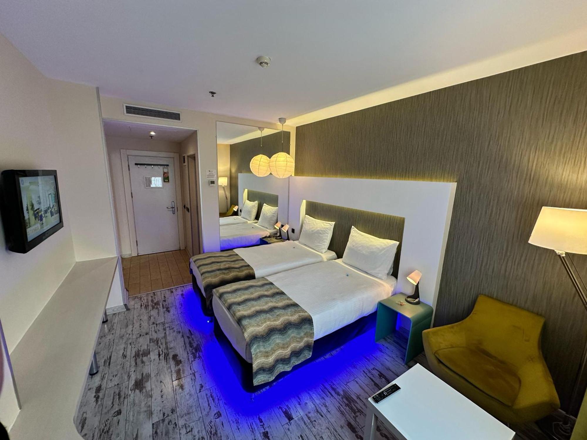 Tempo Hotel 4Levent Istanbul Exterior foto